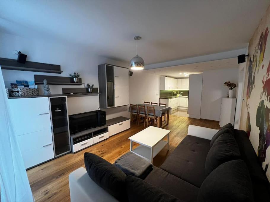 Porec, Tolle 3 Zi-Whg, Sehr Zentral, Top Zustand! Mit Internet Und W-Lan! Eksteriør billede